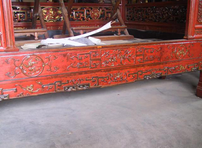 05 Antique Poster Bed 2